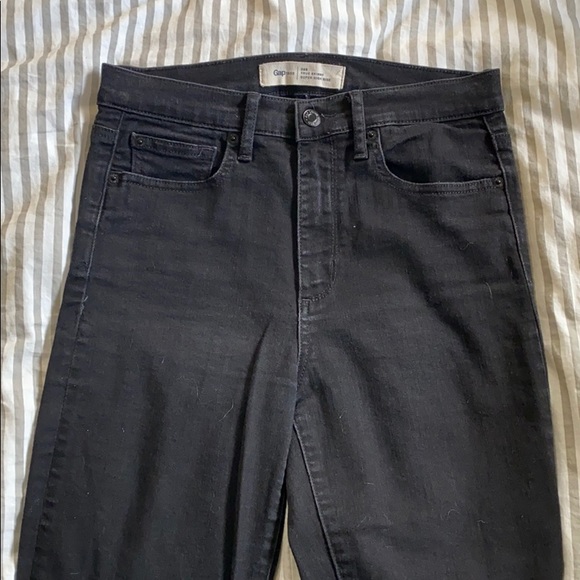NWOT Gap True Skinny Super High Rise Jeans - Picture 3 of 4